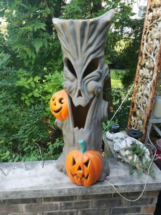 Spooky Tree Jack O 