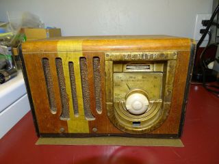 Zenith Model 6d425 Radio,  1939,  Bakelite Chassis,  For Restoration