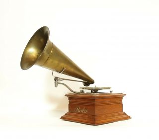 1901 Zon - O - Phone Parlor Phonograph w/Orig.  All - Brass Horn 2