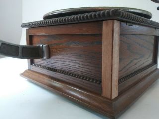 Columbia Disc Gramophone,  talking machine,  phonograph,  [Victor,  Edison] 6