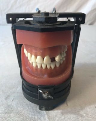 Vintage Metal Dental Mold With Complete Set Of Teeth