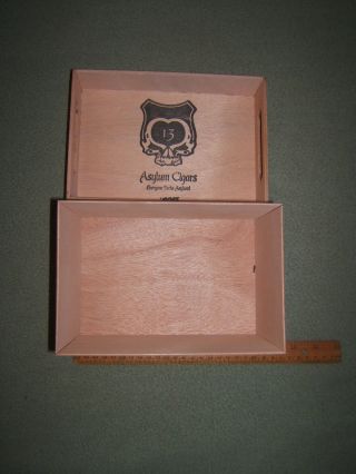 Asylum 13 Empty 2013 Cigar Wood Box With Removable Top 50 X 5 3