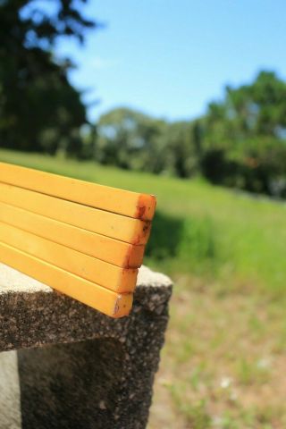 Bakelite 5 yellow square rods 299x12.  5mm total weight 317 gr no cracks 4