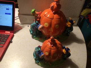 1998 Disney Winnie The Pooh Halloween Cookie Jar - Candy Dish