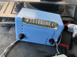 Admiral Micro Baklite Radio