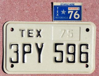 1975 - 1976 Texas Motorcycle License Plate 3py 596 - - - Nos