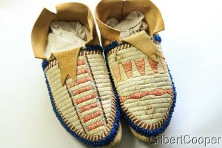 Crow Indian Quilled And Beaded Mens Moccasins