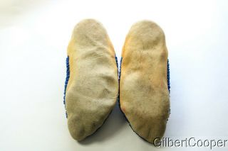 CROW INDIAN QUILLED AND BEADED MENS MOCCASINS 4
