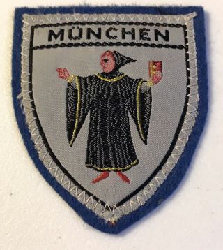 Munchen Munich Souvenir Travel Skiing Patch Crest Badge Bavaria Germany Olympics