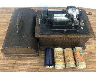 Edison Standard Model B Cylinder Phonograph With 4 Records