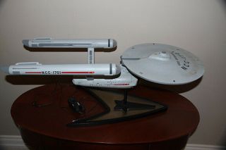 Master Replicas Star Trek Enterprise 40th Anniversary Edition Studio Scale