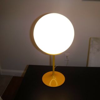 Mid Century Stemlite Ball Lamp By Design Line Inc.  Bill Curry Yellow Tulip Base