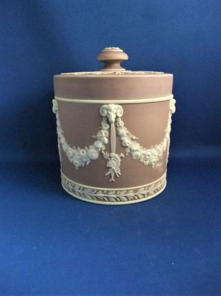 Antique 19thc Rare Wedgwood Lilac Jasperware Trophy Tobacco Jar And Tamper