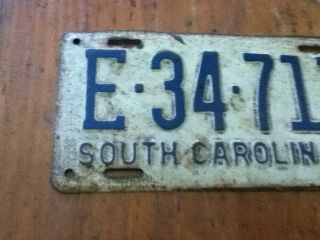 Vintage License Plate Tag South Carolina SC E 34 717 1960 Rustic $4 Combine Ship 2