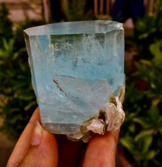 WoW 1235 C.  T Top Class Damage Terminated Blue Color Aquamarine Crystal 5
