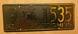 1952 Wyoming Auto Bucking Bronco License Plate " 9 1535 " Ready To Be Restored