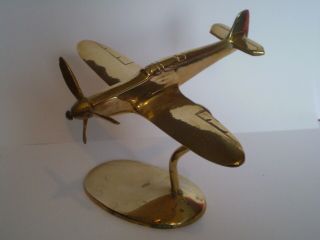 Stunning Vintage Brass Model Of A Spitfire.  Ideal Desk Ornament