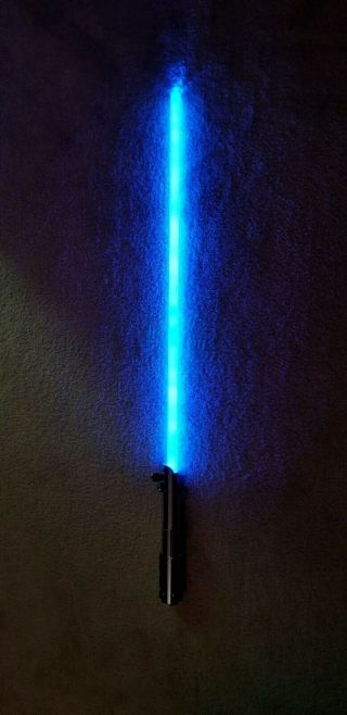 Star Wars ESB Luke Skywalker 2004 Force FX Blue Lightsaber Master Replicas 8