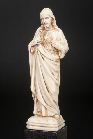 Sacred Heart of Jesus Sculpture | Christ Statue | Dieppe Carving Precious Noble 12