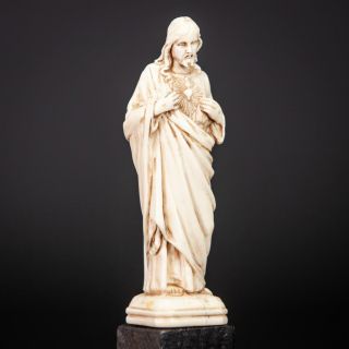 Sacred Heart Of Jesus Sculpture | Christ Statue | Dieppe Carving Precious Noble