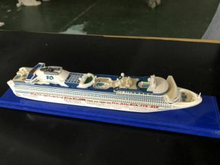 Sapphire Princess Cruise Ship Model