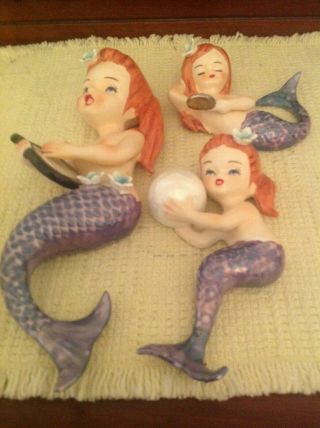 Vintage Lefton Mermaids Set Of 3 Wall Plaques - Redheads W/ Green Tails Adorable