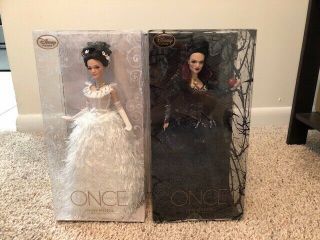 Autographed D23 Limited Edition Once Upon A Time Dolls - Snow White & Evil Queen