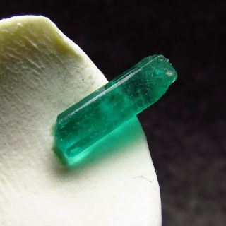 0.  92 Ct Premium Best Color Clarity Colombia Emerald Gem Crystal Facet Rough Buy