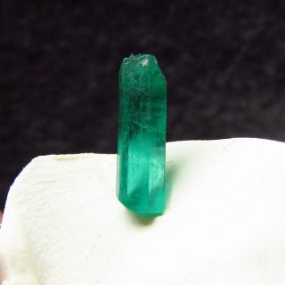 0.  92 ct Premium BEST Color Clarity Colombia Emerald GEM Crystal Facet Rough BUY 5