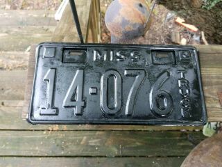VINTAGE RUSTIC 1935 MISSISSIPPI TRUCK LICENSE PLATE 14▪︎076 with 35 TAB 2