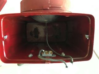 1940 Vintage Delta Electric Co.  REDBIRD Railroad Lantern with DRY CELL BATTERIES 6