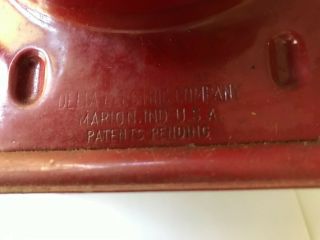 1940 Vintage Delta Electric Co.  REDBIRD Railroad Lantern with DRY CELL BATTERIES 7