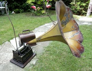 Edison Gem Phonograph - Big Flower Horn - Edison Wood Case - Order