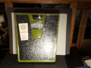 Vtg Mid - Century Avocado Green Detecto Mechanical Bathroom Scale Lost Box