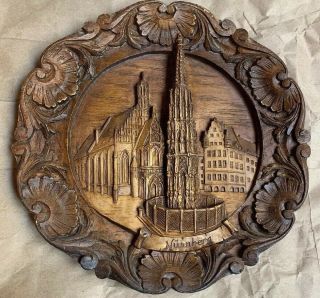 Vintage Wood Resin 3d Carved German Wall Plaque Plate Nurnberg Germany Pre - Owned