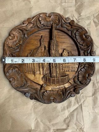 Vintage Wood Resin 3D Carved German Wall Plaque Plate Nurnberg Germany Pre - owned 2