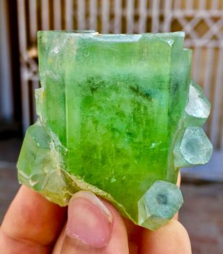 Wow 575 C.  T Top Quality Damage Terminated Green Beryl Aquamarine Crystal