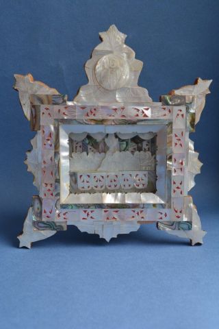 Carved Mother Of Pearl  The Last Supper " Plate Stand Frame