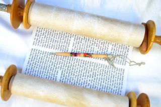 Judaica Big Big Sefer Torah Scroll Book Hebrew Bible&yad Pointer Israel 60cm/23 "