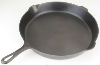 Visually Stunning Griswold No 14 Cast Iron Skillet Restored 5