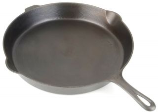 Visually Stunning Griswold No 14 Cast Iron Skillet Restored 8