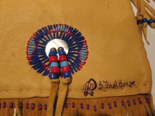Beaded bag,  by Shannon L.  Fast Horse,  an Oglala Sioux native american 3