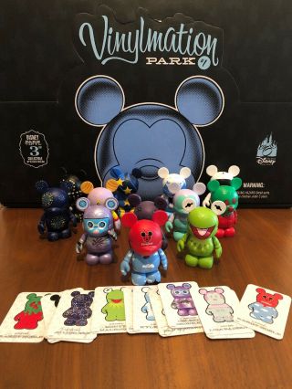 Disney Vinylmation Park 1 Full Set With Balloon Chaser By Randy Noble With Cards