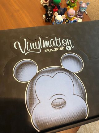 Disney Vinylmation Park 1 Full Set With Balloon Chaser By Randy Noble With Cards 7