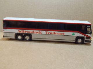 Adirondack Trailways Custom Painted Corgi Mci Diecast Bus Dt