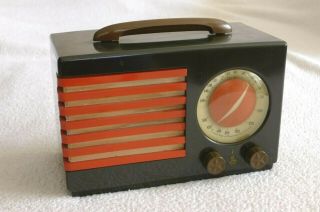Emerson Dark Green Patriot Catalin Radio C.  1940.  And Wokring