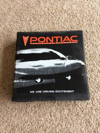 1994 Pontiac Dealership Showroom Salesmans Sales Handbook