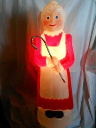 Christmas Blow Mold Mrs.  Claus with Candy Cane Lighted Union Products 3