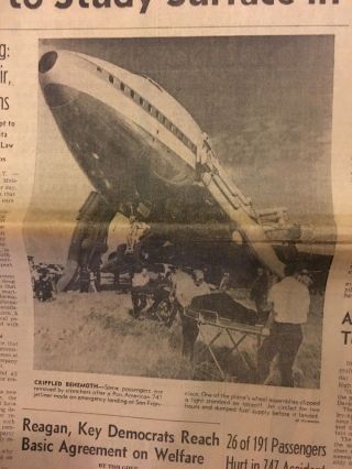 1971 July 31 Los Angeles LA Times Newspaper,  Apollo 15,  SF 747 Plane Crash 5