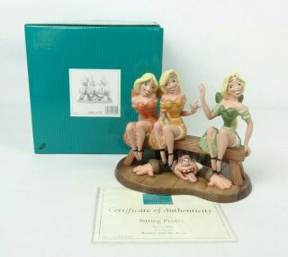 Disney Wdcc 4001479 Beauty And The Beast Tavern Girls Le Fou Sitting Pretty